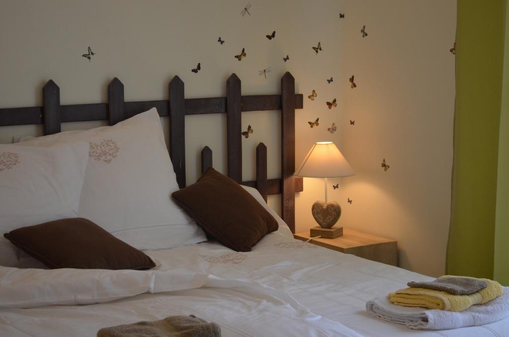 Bed and Breakfast Couette Et Cafe Creme Le Coudray Zimmer foto